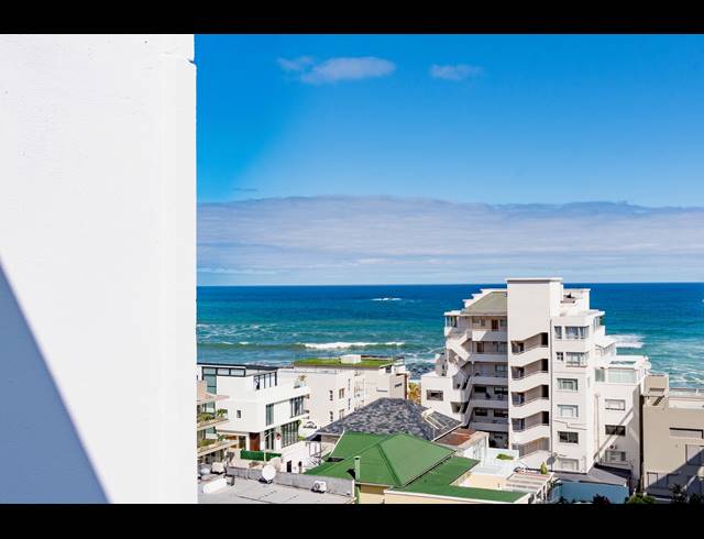 1 BEDROOM APARTMENT SOLD IN BANTRY BAY
